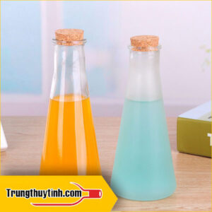 Chai thủy tinh hình Nón 350ml nút gỗ đựng nước ép